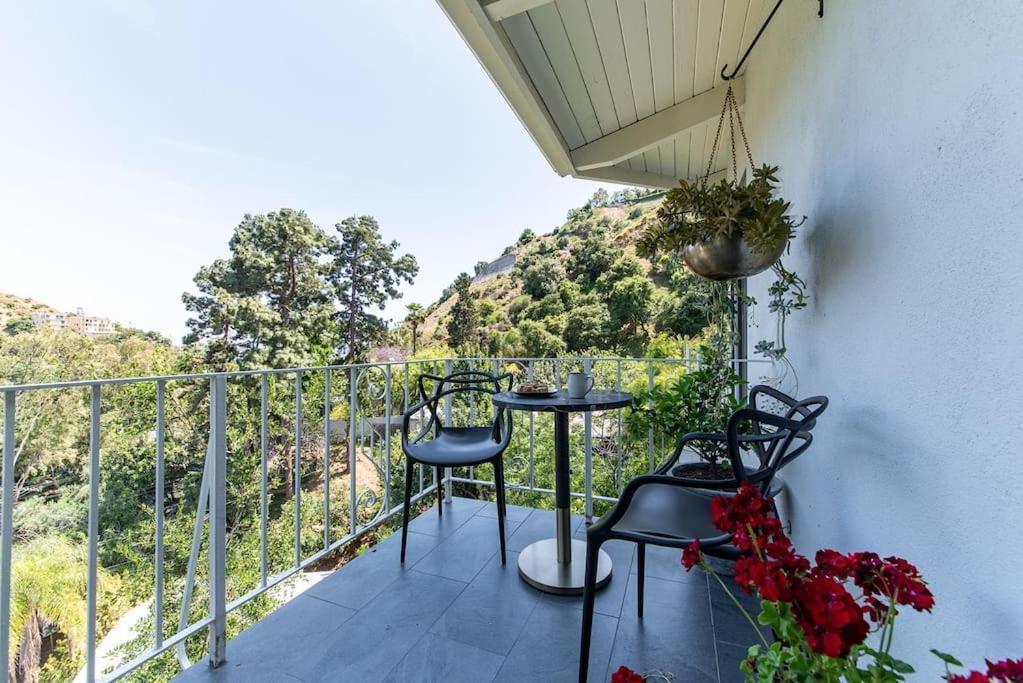 Stunning Hollywood Midcentury Modern-Views-Best Location! Los Angeles Exterior foto